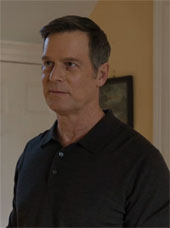 Peter Krause in Line of Fire