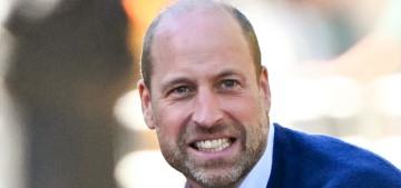 Prince William played cricket in London to promote the Earthshot Prize