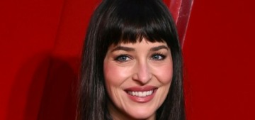 “Dakota Johnson & Machine Gun Kelly are really dating now, ugh” links