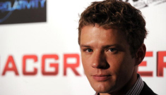 Ryan Phillippe on aging & partying: “I still feel like a child myself”