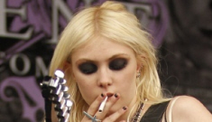 Taylor Momsen, 16, is just performing in lingerie now