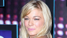 LeAnn Rimes returns to her Twitter overshare after hyper-dramatic 1-week haitus