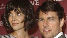 Katie Holmes and Tom Cruise Make Out Stunt