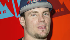 Vanilla Ice off the hook for domestic abuse
