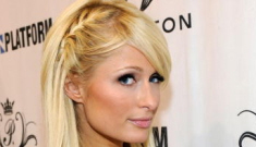 “Paris Hilton live-tweets an attempted burglary at her house” links
