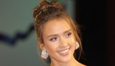 Jessica Alba just killed whatever goodwill we had for the mullet dress