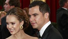 Pregnant Jessica Alba gets married on the sly