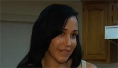 Octomom holds yard sale as she faces foreclosure