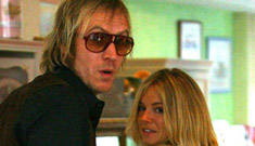 Sienna Miller broke up with Rhys Ifans over the phone