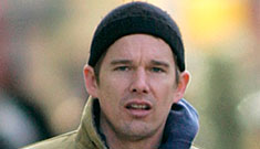 Ethan Hawke and pregnant girlfriend apply for marriage license