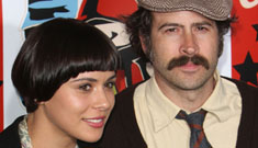 Jason Lee and girlfriend file for marriage license