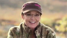 PETA calls out Sarah Palin for killing caribou, hunters say she did it wrong