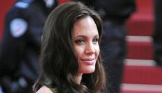 Angelina and twins leave hospital in the middle of the night