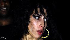 Amy Winehouse smashes hand on drunken night out