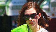 Anne Hathaway says she won’t get a nose job