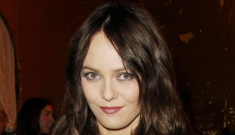 ITW: Vanessa Paradis skipped the Globes because she hates Angelina Jolie