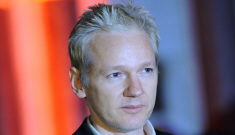 What actor should be cast as creepy/hot Julian Assange?