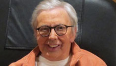 Roger Ebert is back on television with a prosthetic jaw