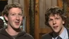 Mark Zuckerberg & Jesse Eisenberg come face-to-face on SNL