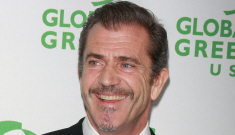Mel Gibson pleads no contest to battery charge, won’t do jail time