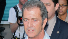 Mel Gibson turned himself in for booking, missed premiere of ‘The Beaver’
