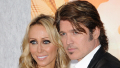 Billy Ray Cyrus announces that he’s “dropped the divorce”