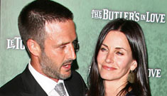 David Arquette busted flirting with another woman by Courteney’s co-star