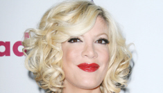 Tori Spelling covers up her dented boobs & bump: improving or still gross?