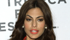 Eva Mendes, drunk-faced in red Gucci: lovely or too matchy?