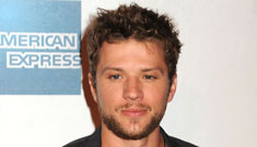 Ryan Phillippe’s rep does damage control: he’s not quitting acting