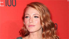 Blake Lively dyes her hair red: pretty or not flattering?