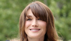 Carla Bruni-Sarkozy is four months pregnant, glowing & radiant