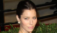 Did Jessica Biel give up on Gerard Butler, and is now trying for Colin Farrell?
