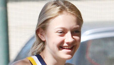 Dakota Fanning is a cheerleader at her school