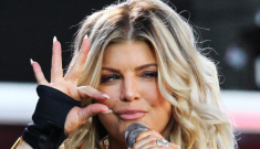 ITW: Fergie is “glowing” and pregnant, is that why BEP went on hiatus?