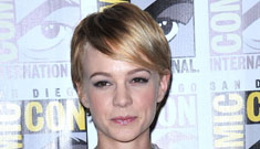 Carey Mulligan in a cutout shirt at ComicCon – cute or what was she thinking?