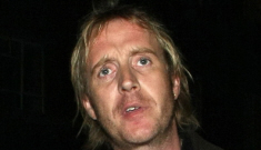 Rhys Ifans arrested at Comic-Con after shoving a woman & bashing America