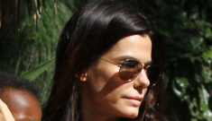 Sandra Bullock & Louis are spending more time with Ryan Reynolds