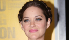 Marion Cotillard in Dior at ‘Contagion’ premiere: lovely   or unflattering?