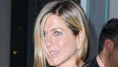 Jennifer Aniston is the cat that got the cream & Justin   Theroux looks anxious
