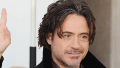 “Robert Downey Jr. is sexy and Sherlocky in London” links