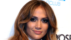 Does Jennifer Lopez have two black eyes, or is it just   horrible makeup?