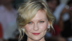 Kirsten Dunst in an Honor party dress in London: beautiful or boring?