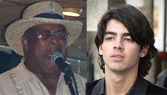 Jonas Brothers’ fans annoy 71-year old Dallas blues musician, Joe Jonas