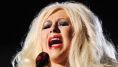 Christina Aguilera is “unaware of how she looks” says random “expert”