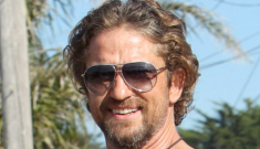 Why does Gerard Butler’s bulge look so… unimpressive?