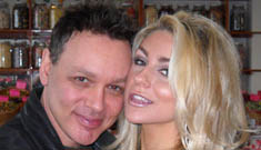 17 yo Courtney Stodden and her 51 yo husband meet with VH1 about a reality show