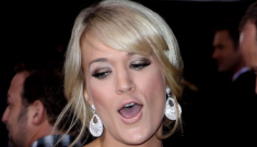 Carrie Underwood in cream Maria Lucia Hohan at the   ACAs: too frilly & young?