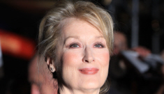 Meryl Streep at the UK ‘Iron Lady’ premiere: gorgeous, glowing & clad in a muumuu?