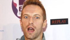 Chris Martin freaked out when Gwyneth wore jewelry given to her by Brad Pitt